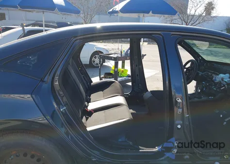 2025 Honda Civic Sport z USA, uszkodzony, nr VIN 2HGFE2F56SH511660